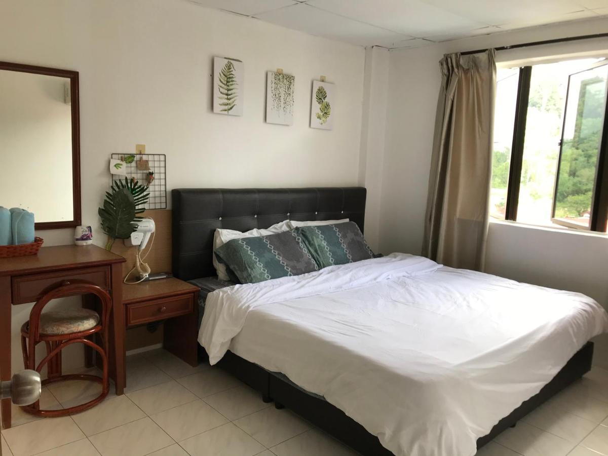 Coralbay Apartment Pangkor Island Pekan Pangkor Exterior photo