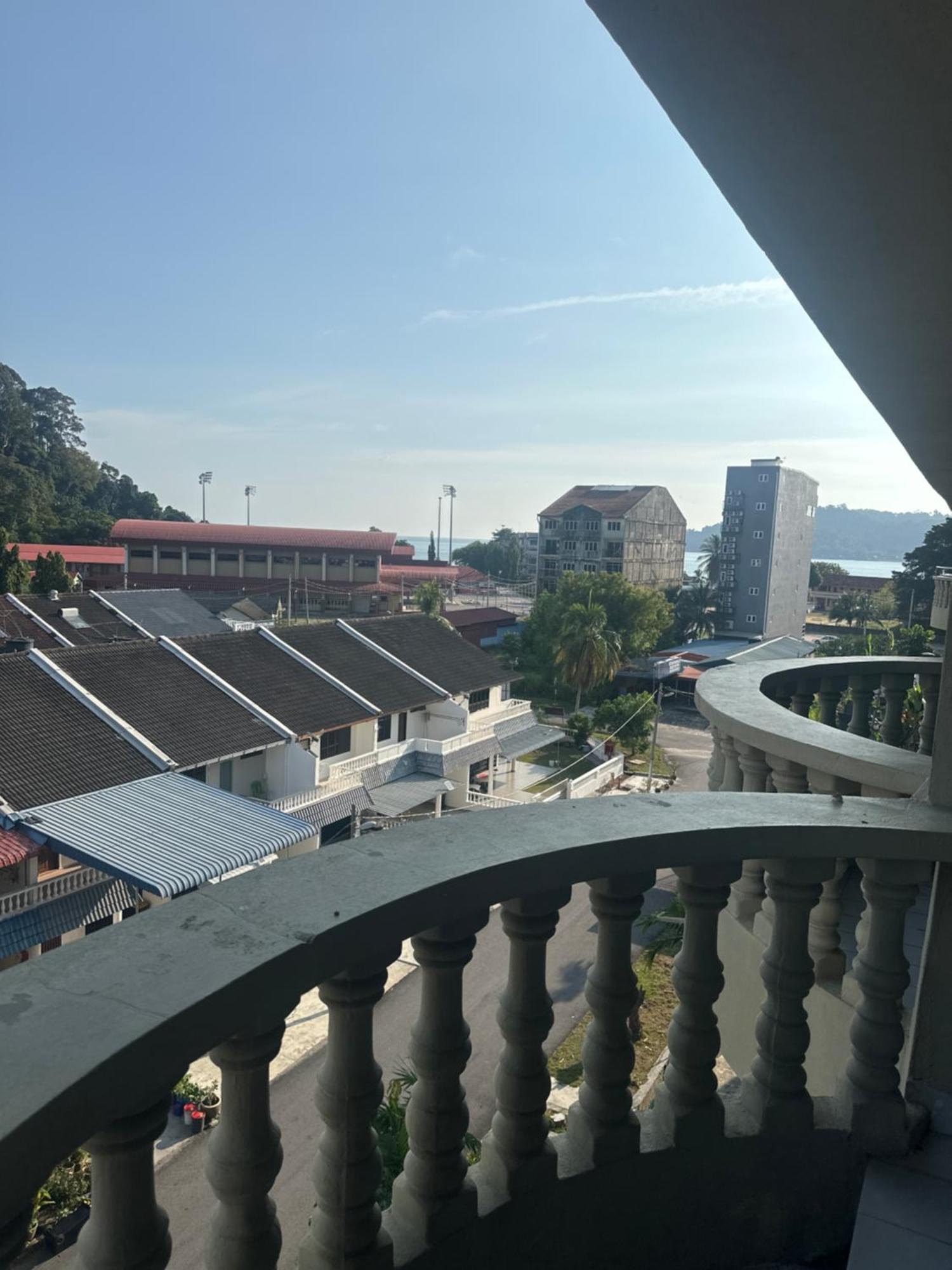 Coralbay Apartment Pangkor Island Pekan Pangkor Exterior photo